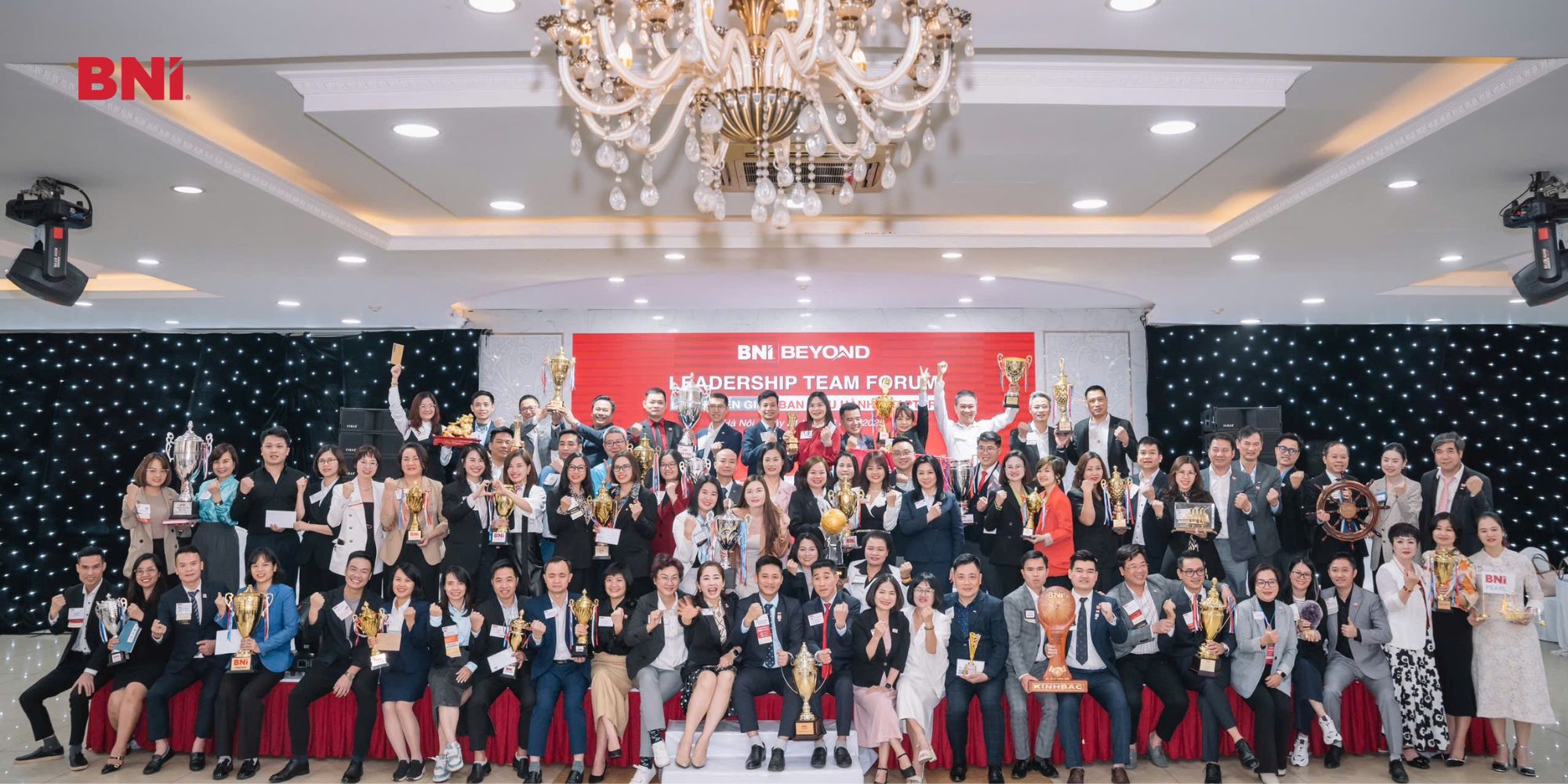 chuyen-giao-ban-dieu-hanh-BNI-LT4R-CORS-mien-bac